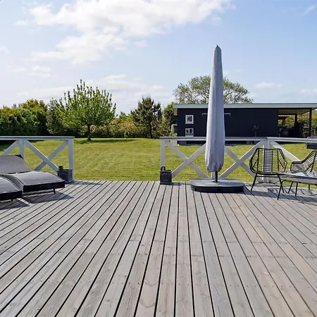 Nilsa - 400m From The Sea By Interhome