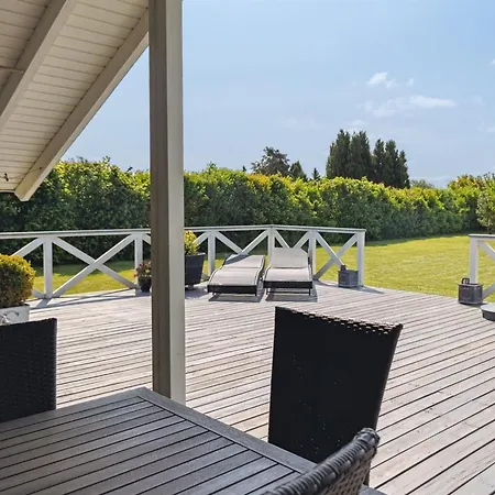 בית נופש Nilsa - 400m From The Sea By Interhome *