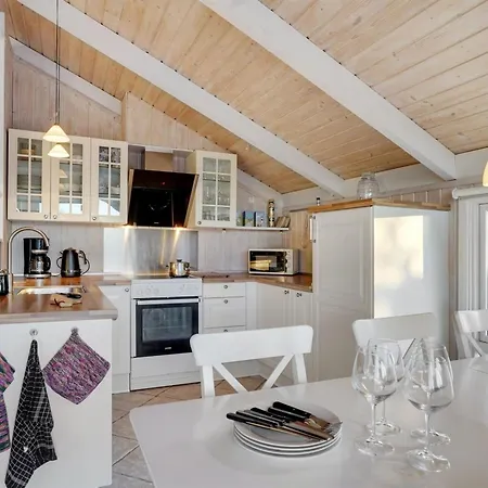 Nilsa - 400m From The Sea By Interhome אוטרופ