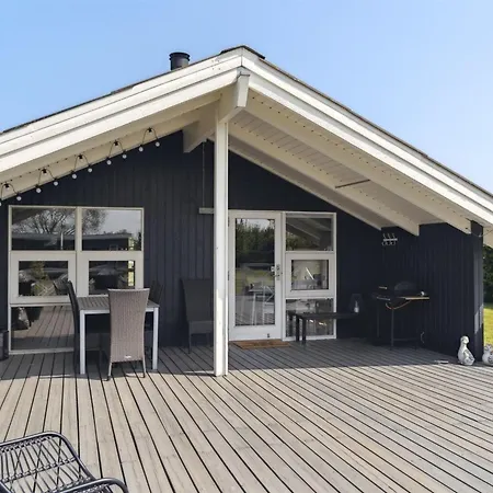 בית נופש Nilsa - 400m From The Sea By Interhome