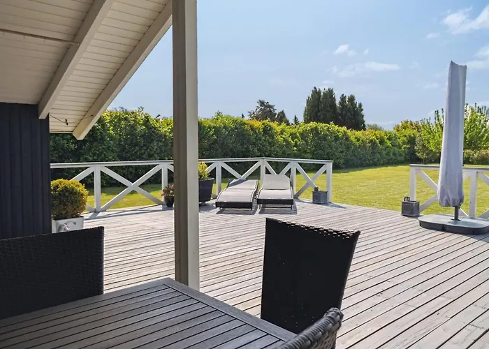 Ferienhaus Nilsa - 400m From The Sea By Interhome