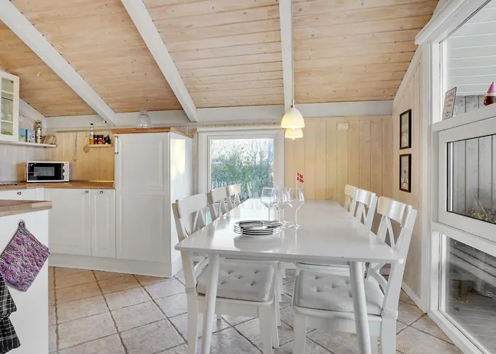 Nilsa - 400m From The Sea By Interhome *